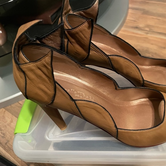 Marcello Toshi Creazioni made in Peru. Size 9.5 Brand new without box - Picture 1 of 8